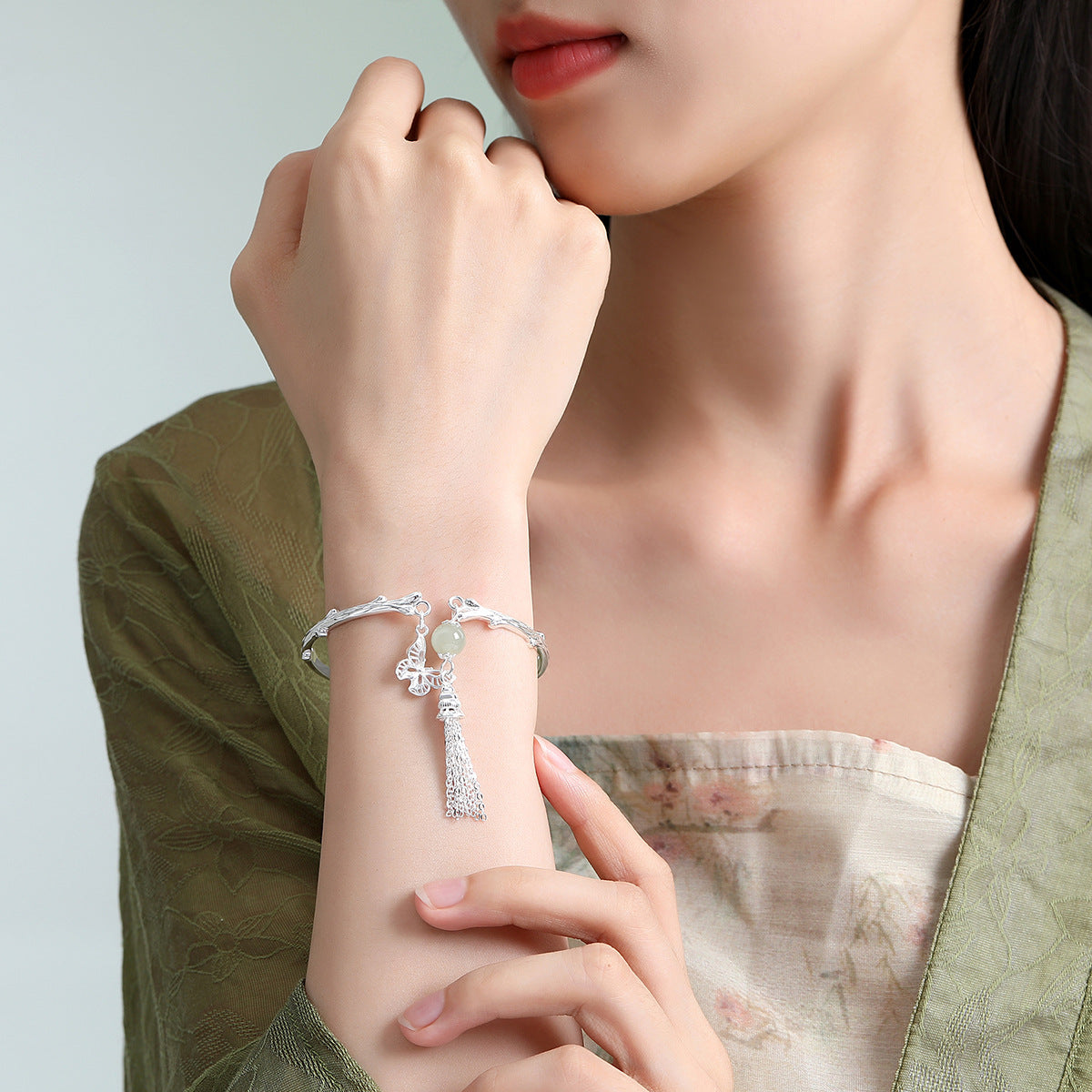 Butterfly Tassel Open-ended Bracelet