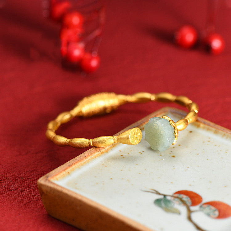 Small Design Vintage Feeling Bracelet